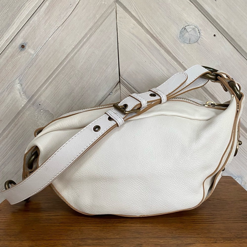 Marc Jacobs Off White Leather Shoulder Bag Made in Iltaly - Picture 5 of 16